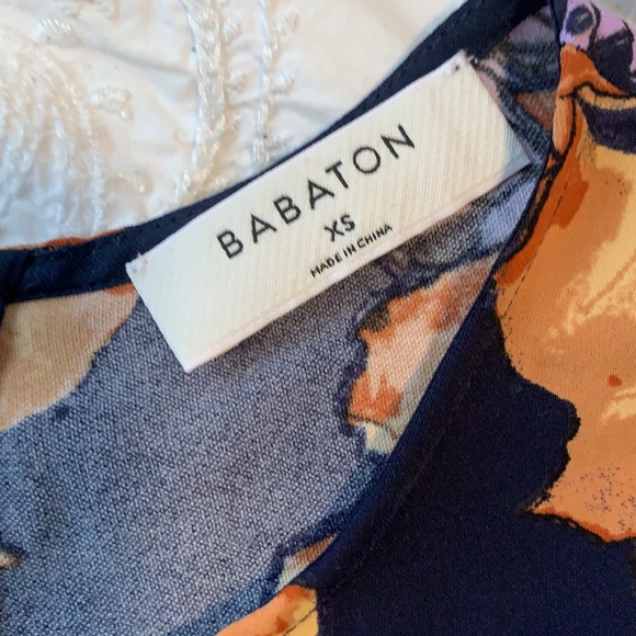 Aritzia Babaton top - Picture 2 of 2